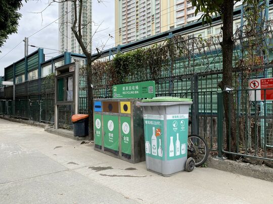 下禾輋村对出空地近灯柱: VA 7233