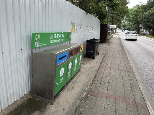 錦上路(近燈柱U8352)