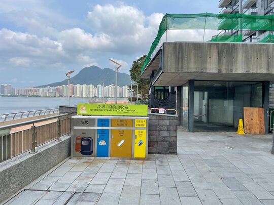 白石角海滨长廊（近灯柱编号：TPD11B1）