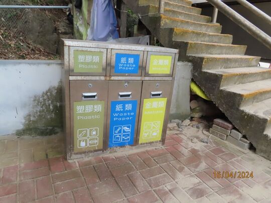 清水湾第二湾泳滩 (近阴棚)