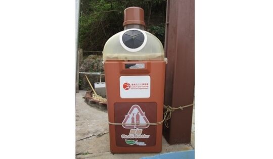 長洲觀音灣泳灘 (更衣室外)