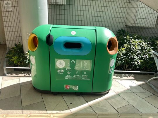 大嶼山東涌游泳池 (一樓)