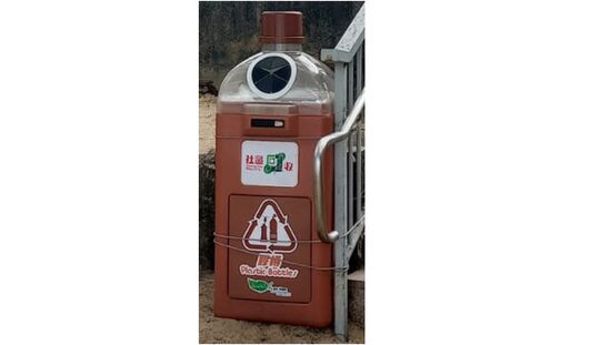 深水湾泳滩 (近储物房位置)