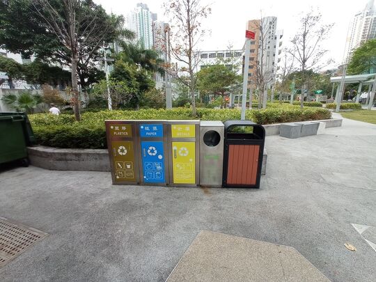 兴华街西游乐场 (女洗手间外)