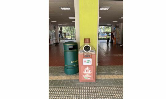 深水埗运动场 (运动场办事处对出)