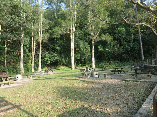 新娘潭路 - 降下坳燒烤場