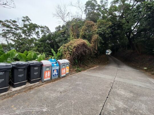 梅窩富崗山路與嶼南道交界