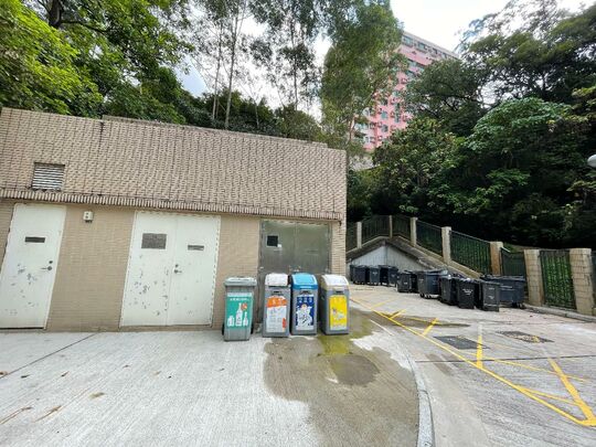 沙田铜锣湾山道模范村垃圾站旁(ST-46)