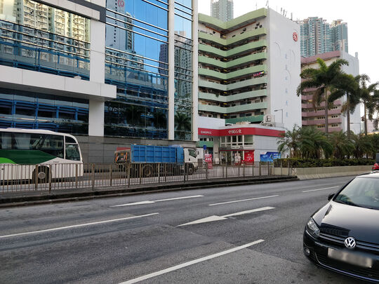 中石化荔枝角油站 - 长沙湾荔枝角道779号