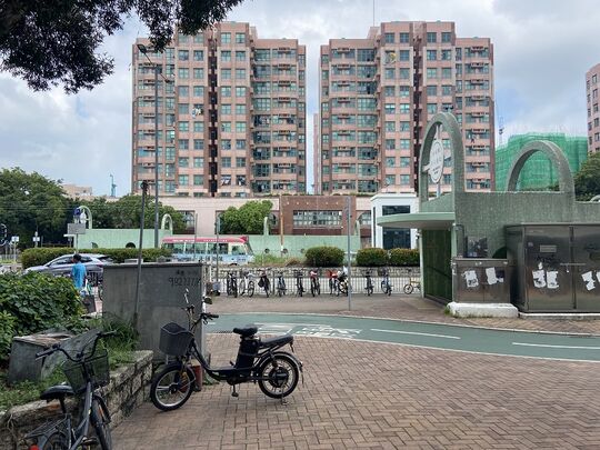 元朗洪水橋隧道口(近輕鐵站)