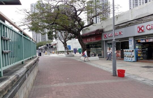 Public pavement near Melody Garden LRT Stop (near Melody Garden Market), Tuen Mun