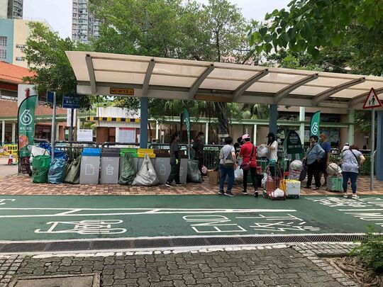 粉岭置嘉里近巴士站