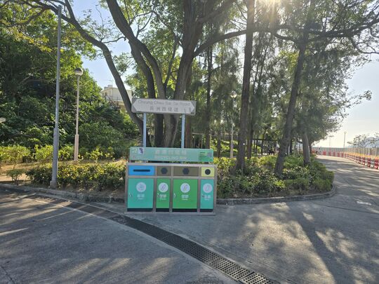 Cheung Chau Sai Tai Road, near Lamp-post FB6047